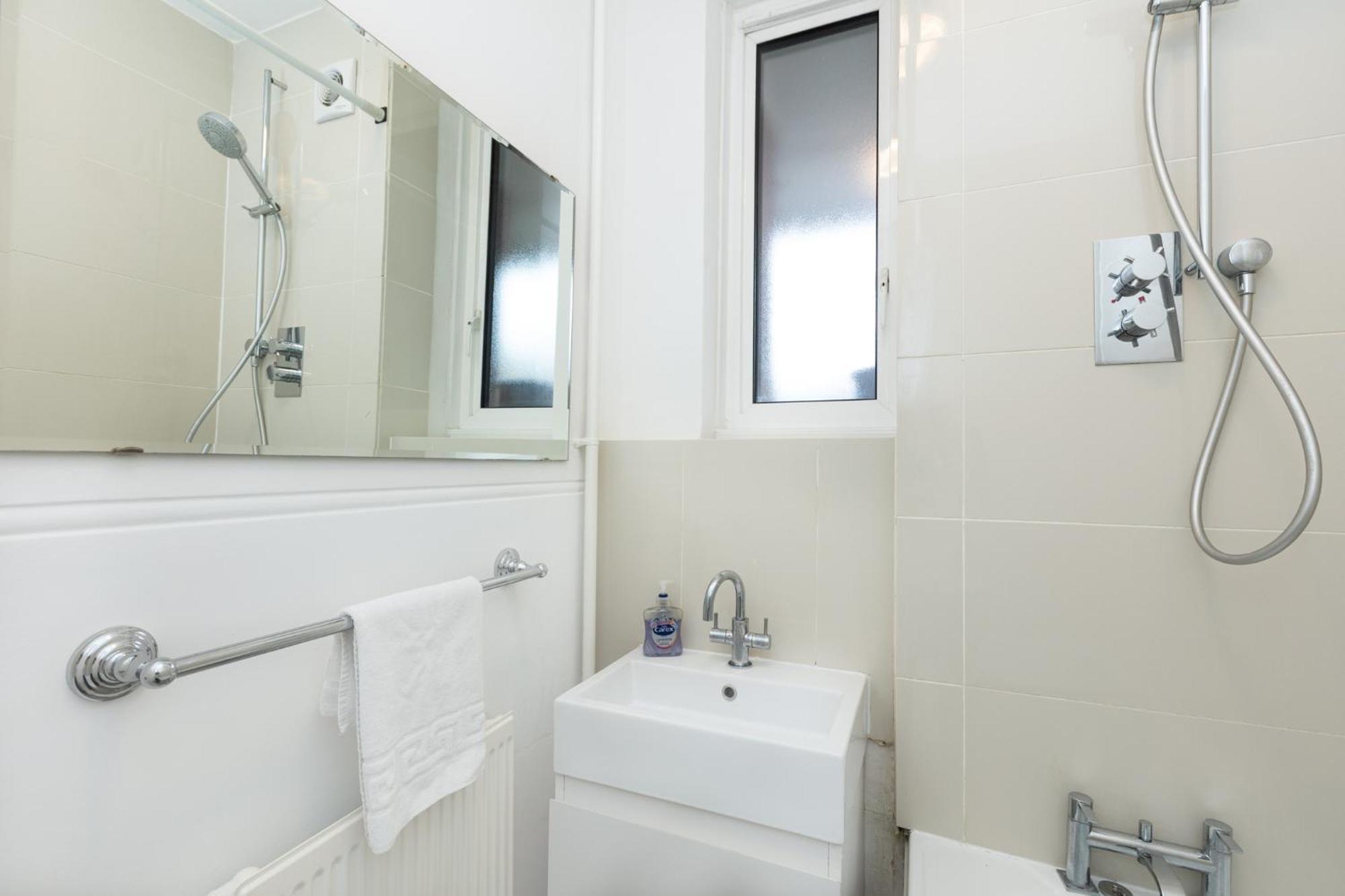 Bright Modern 1 Bedroom Flat, 5 Min To Vauxhall St London Exterior foto