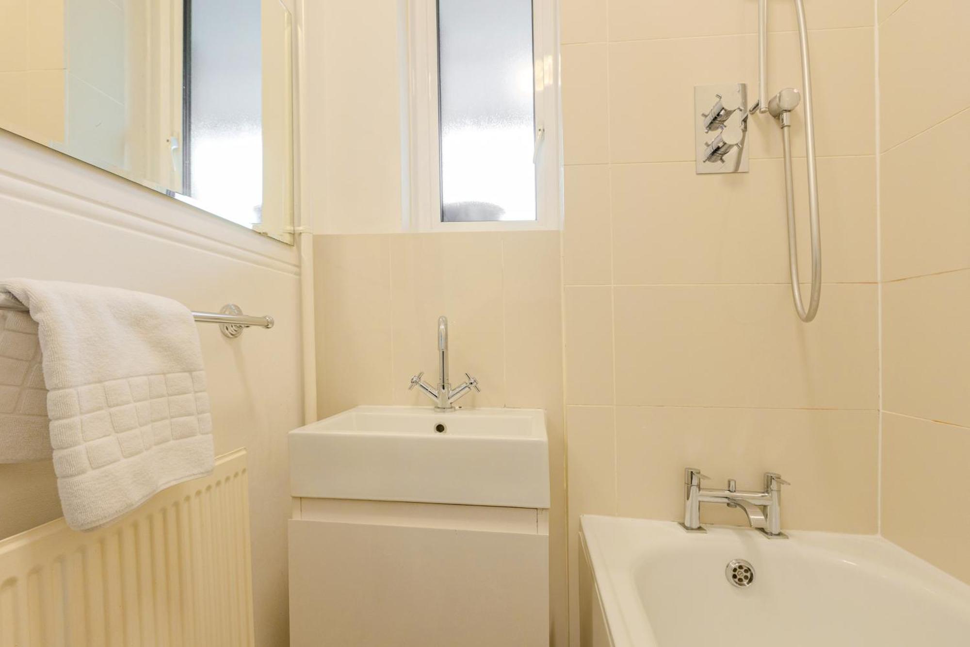 Bright Modern 1 Bedroom Flat, 5 Min To Vauxhall St London Exterior foto